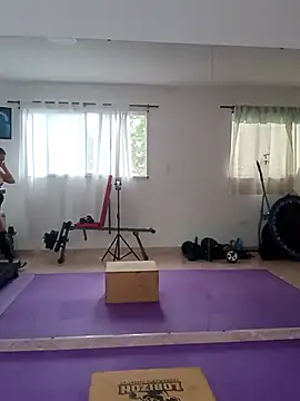 Snapshot of AngelinRedLatina chatting on April 2026 01:03:01 PM AngelinRedLatina online show from April 2026 01:03:01 PM