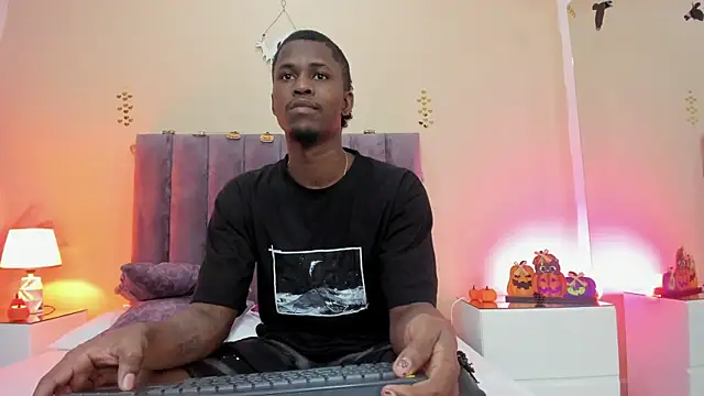 Kiaraa y Her Crazy online show from October 2025 07:14:02 PM