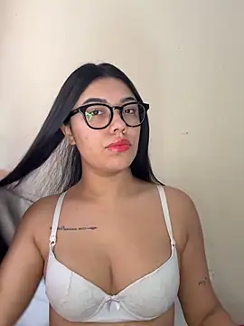 Snapshot of Alexa69xx chatting on October 2025 12:23:02 PM Alexa69xx online show from October 2025 12:23:02 PM