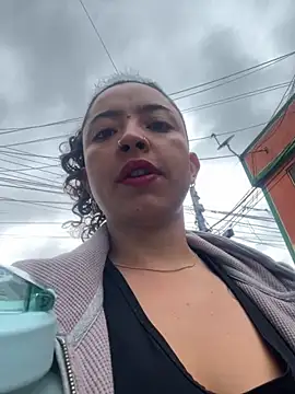 Paris 11 online show from September 2025 01:57:02 PM