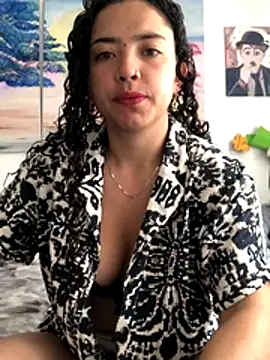 Paris 11 online show from November 2025 01:21:02 PM