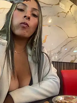 Snapshot of Berta_arevalo_blsd chatting on September 2025 12:56:02 AM Berta arevalo blsd online show from September 2025 12:56:02 AM