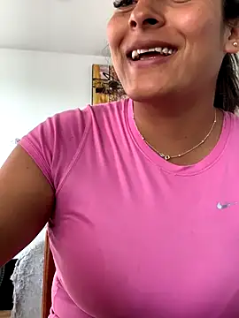 Snapshot of Berta_arevalo_blsd chatting on October 2025 02:04:01 PM Berta arevalo blsd online show from October 2025 02:04:01 PM