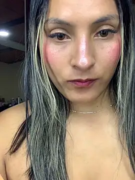 Snapshot of Berta_arevalo_blsd chatting on October 2025 11:59:02 PM Berta arevalo blsd online show from October 2025 11:59:02 PM