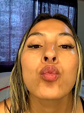 Snapshot of Berta_arevalo_blsd chatting on November 2025 05:04:02 PM Berta arevalo blsd online show from November 2025 05:04:02 PM