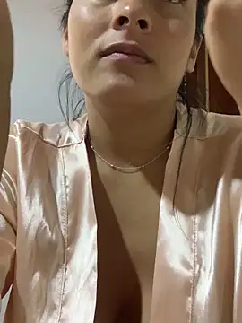 Snapshot of Berta_arevalo_blsd chatting on November 2025 03:55:01 PM Berta arevalo blsd online show from November 2025 03:55:01 PM