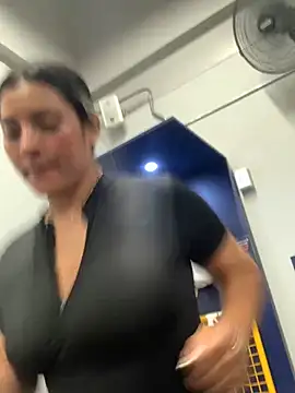 Snapshot of Berta_arevalo_blsd chatting on November 2025 02:10:01 AM Berta arevalo blsd online show from November 2025 02:10:01 AM