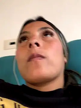 Snapshot of Berta_arevalo_blsd chatting on November 2025 10:32:01 PM Berta arevalo blsd online show from November 2025 10:32:01 PM