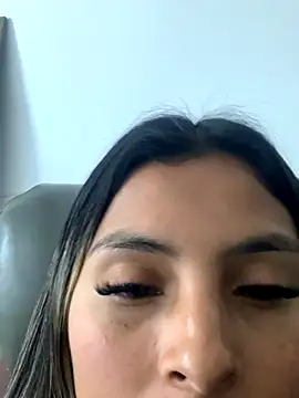 Snapshot of Berta_arevalo_blsd chatting on December 2025 09:20:01 PM Berta arevalo blsd online show from December 2025 09:20:01 PM