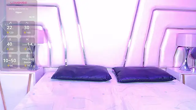 VioletPons online show from November 2025 07:46:02 PM