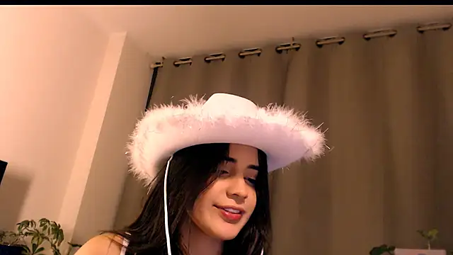 lanzybloom online show from October 2025 04:48:02 AM