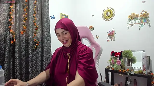 Snapshot of dalila_kemur chatting on April 2026 09:45:02 PM dalila kemur online show from April 2026 09:45:02 PM