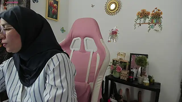 dalila kemur online show from June 2026 03:33:01 PM