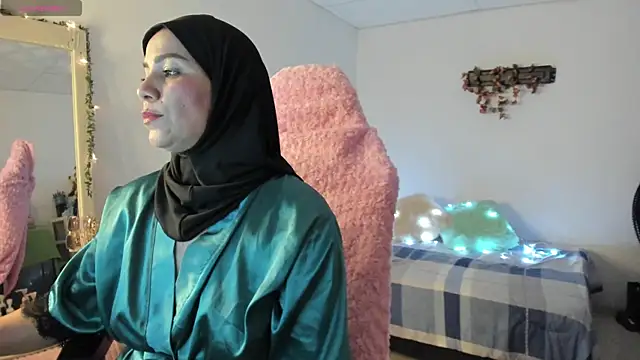 dalila kemur online show from July 2026 03:21:01 PM