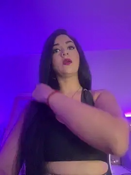 Snapshot of Mariana_Montes chatting on October 2025 07:34:02 PM Mariana Montes online show from October 2025 07:34:02 PM