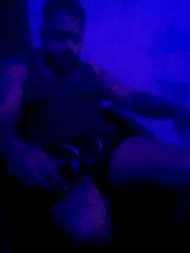 Snapshot of johnboones10 chatting on April 2026 03:14:02 PM johnboones10 online show from April 2026 03:14:02 PM