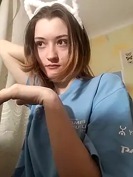 LillySvon online show from February 2026 05:08:01 PM