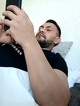 couplebest1 online show from April 2026 02:00:02 PM