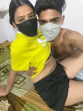 Snapshot of Sex_Queen_aaraya chatting on March 2026 01:05:01 PM Sex Queen aaraya online show from March 2026 01:05:01 PM