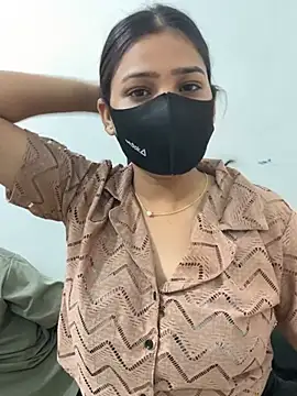 Snapshot of Sex_Queen_aaraya chatting on April 2026 04:15:02 PM Sex Queen aaraya online show from April 2026 04:15:02 PM