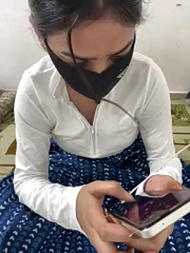 Snapshot of Sex_Queen_aaraya chatting on April 2026 01:27:01 PM Sex Queen aaraya online show from April 2026 01:27:01 PM