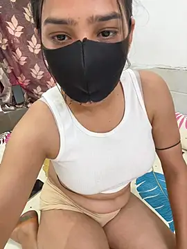 Snapshot of Sex_Queen_aaraya chatting on May 2026 10:21:01 AM Sex Queen aaraya online show from May 2026 10:21:01 AM