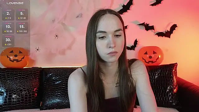 Angeel Kate online show from October 2025 05:54:02 AM