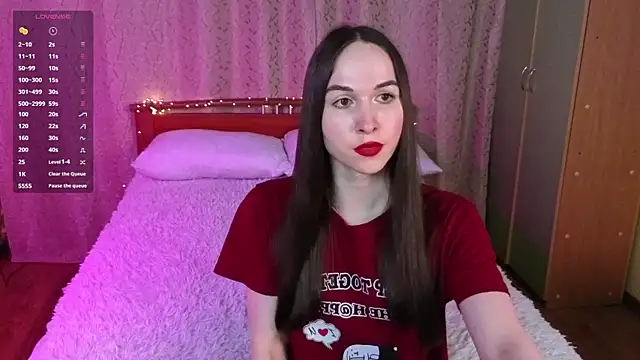 Angeel Kate online show from March 2026 04:48:01 PM