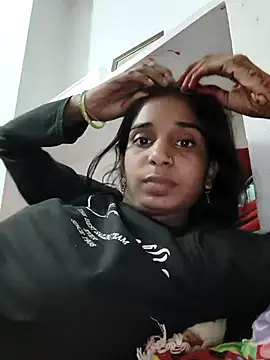 Snapshot of Hot-Soniya2 chatting on October 2025 03:43:02 AM Hot-Soniya2 online show from October 2025 03:43:02 AM