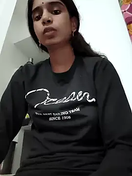 Snapshot of Hot-Soniya2 chatting on November 2025 08:33:02 PM Hot-Soniya2 online show from November 2025 08:33:02 PM