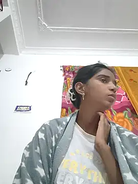 Snapshot of Hot-Soniya2 chatting on November 2025 03:28:01 AM Hot-Soniya2 online show from November 2025 03:28:01 AM