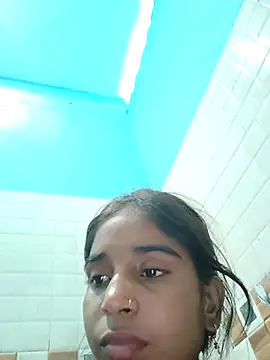 Snapshot of Hot-Soniya2 chatting on November 2025 03:28:02 AM Hot-Soniya2 online show from November 2025 03:28:02 AM