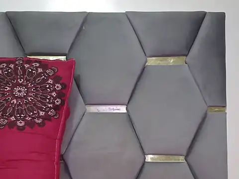 Snapshot of cute_seemu chatting on February 2026 03:05:01 AM cute seemu online show from February 2026 03:05:01 AM