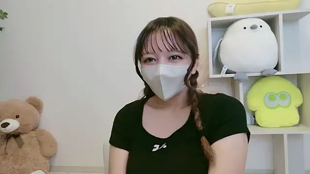 Snapshot of JP_Momo_o0 chatting on October 2025 07:15:01 AM JP Momo o0 online show from October 2025 07:15:01 AM