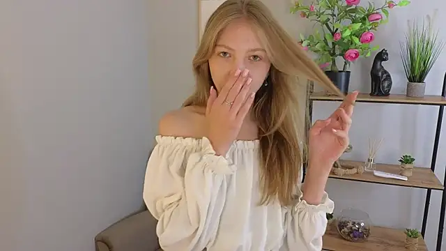 Sue Sanders online show from September 2025 10:15:01 AM