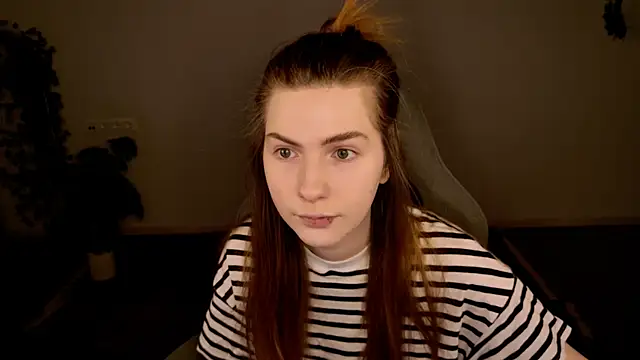 AliceCUNTach online show from December 2025 05:02:02 AM