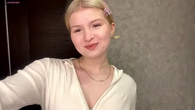 ShontaWasilko online show from February 2026 09:19:02 PM