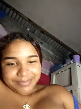 Snapshot of DulceeSalas chatting on September 2025 06:27:02 AM DulceeSalas online show from September 2025 06:27:02 AM