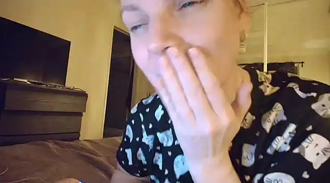 aussiepeaches online show from February 2025 02:32:02 AM