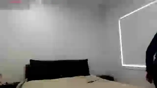 aussiepeaches online show from May 2026 12:27:01 AM