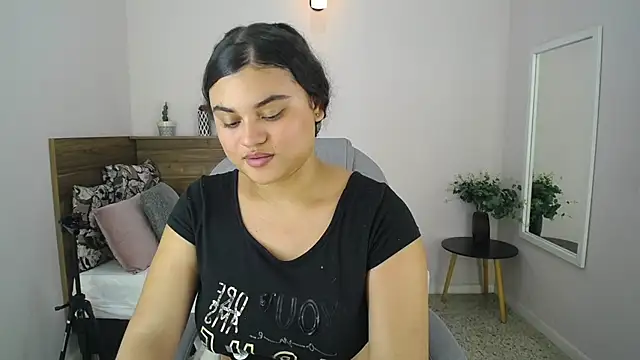 Miabloomm  online show from October 2025 03:26:02 AM