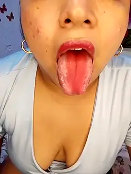 Snapshot of Angelly_ricura chatting on April 2026 05:51:02 AM Angelly ricura online show from April 2026 05:51:02 AM