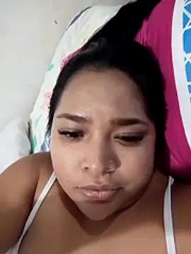 Snapshot of Angelly_ricura chatting on July 2026 03:45:01 AM Angelly ricura online show from July 2026 03:45:01 AM
