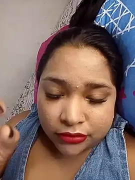Snapshot of Angelly_ricura chatting on July 2026 05:39:01 PM Angelly ricura online show from July 2026 05:39:01 PM