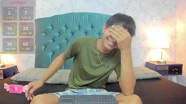 arion sherwind online show from September 2025 07:50:02 PM