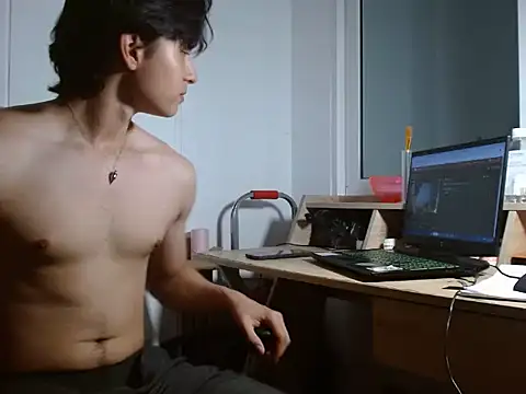 Snapshot of TeddyBear_07 chatting on September 2025 01:44:02 PM TeddyBear 07 online show from September 2025 01:44:02 PM