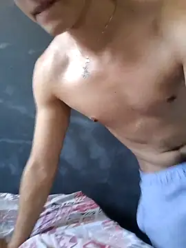 Snapshot of TeddyBear_07 chatting on September 2025 12:52:01 PM TeddyBear 07 online show from September 2025 12:52:01 PM