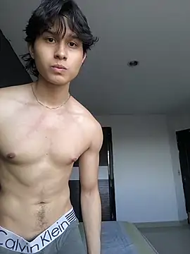 Snapshot of TeddyBear_07 chatting on October 2025 12:41:02 PM TeddyBear 07 online show from October 2025 12:41:02 PM