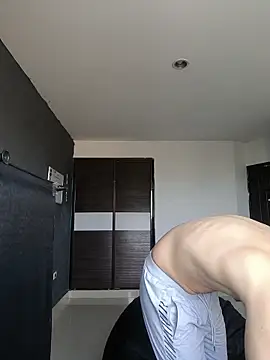 Snapshot of TeddyBear_07 chatting on November 2025 12:38:02 PM TeddyBear 07 online show from November 2025 12:38:02 PM