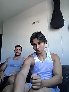 Snapshot of TeddyBear_07 chatting on November 2025 01:39:02 PM TeddyBear 07 online show from November 2025 01:39:02 PM